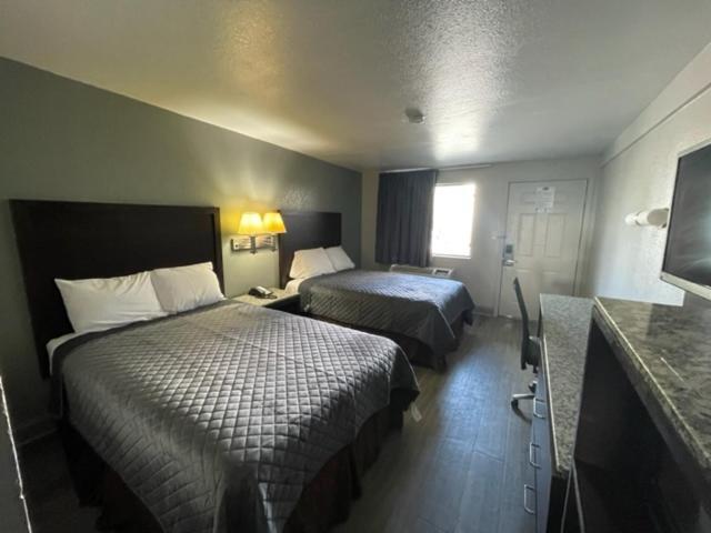 Western Inn Marietta Смирна Екстериор снимка